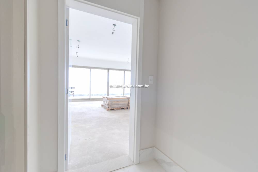 Apartamento à venda na Rua LoefgrenVila Clementino - 999-apartamento-vila-clementino-sao-paulo-132640-0.jpg