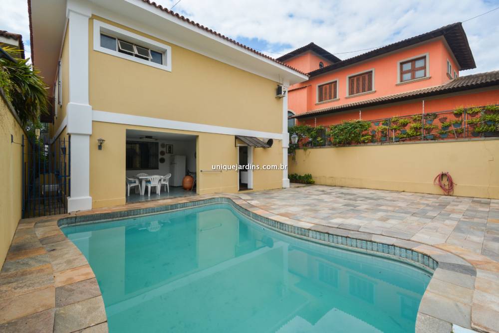 Casa Padrão venda Jardim Paulista - Referência CA16224