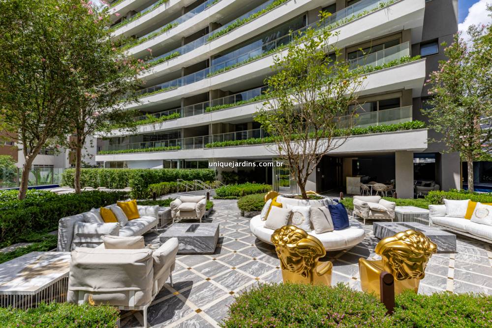 Apartamento à venda na Avenida AgamiMoema - 999-apartamento-moema-sao-paulo-094522-9.jpg