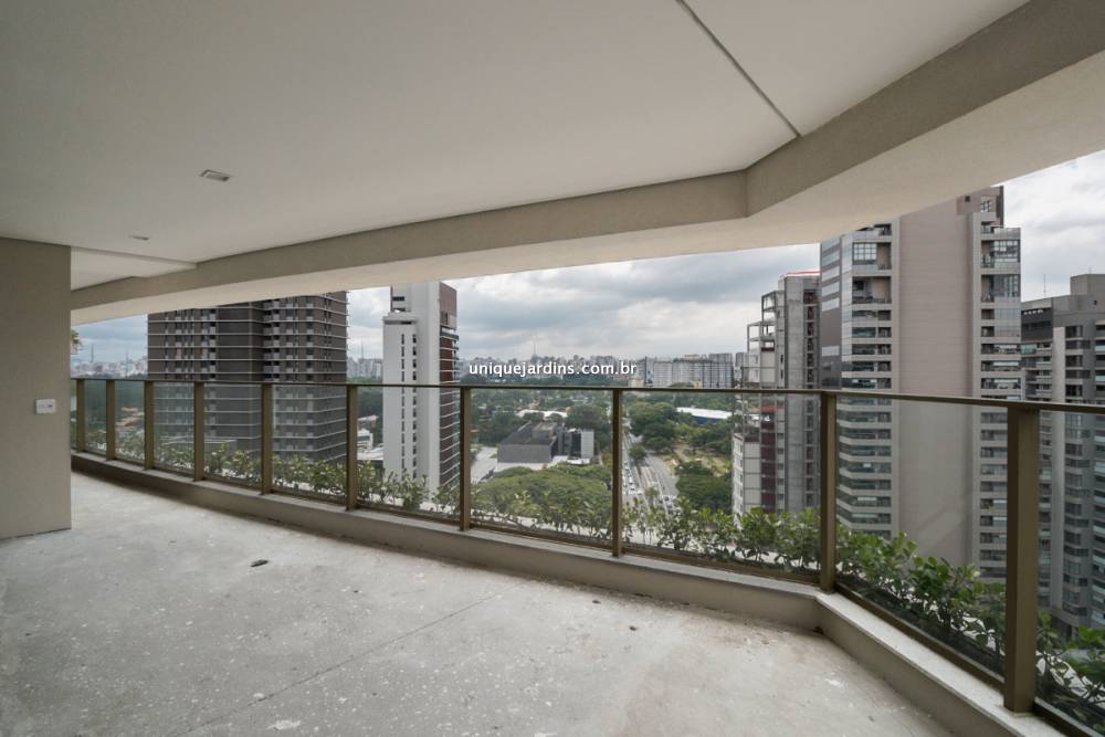 Apartamento à venda na Avenida AgamiMoema - apartamento-moema-sao-paulo-094115-5.jpg