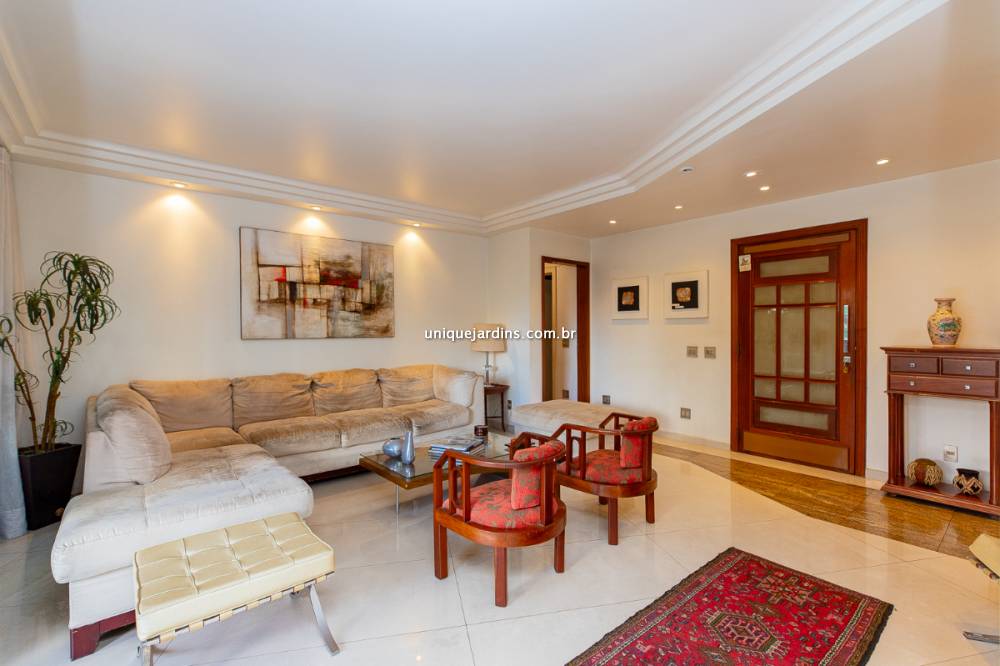 Apartamento à venda na Avenida RouxinolMoema - 999-apartamento-moema-sao-paulo-125609-1.jpg