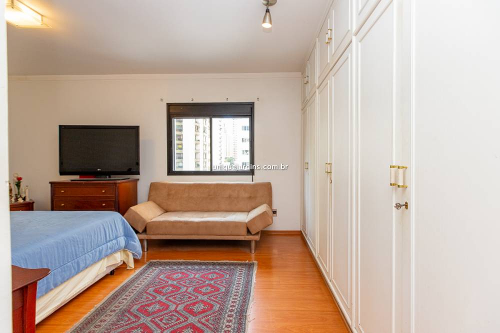 Apartamento à venda na Avenida RouxinolMoema - 999-apartamento-moema-sao-paulo-125610-9.jpg