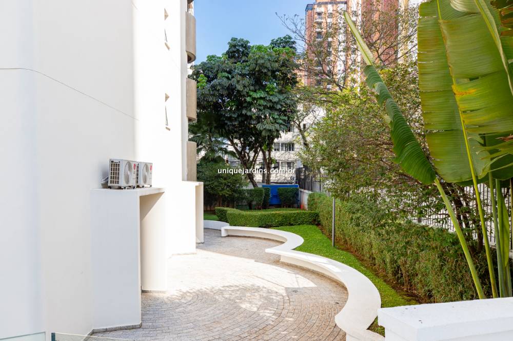 Apartamento à venda na Avenida RouxinolMoema - 999-apartamento-moema-sao-paulo-125629-6.jpg
