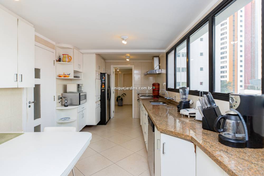 Apartamento à venda na Avenida RouxinolMoema - apartamento-moema-sao-paulo-125553-13.jpg