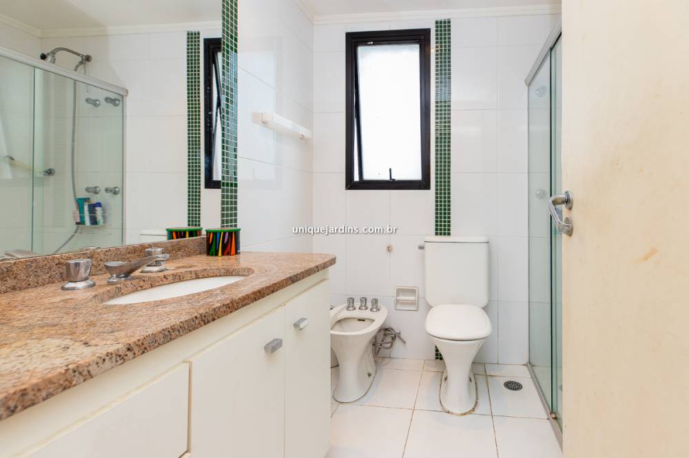 Apartamento à venda na Avenida RouxinolMoema - apartamento-moema-sao-paulo-125553-14.jpg