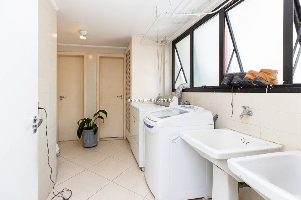 Apartamento à venda na Avenida RouxinolMoema - apartamento-moema-sao-paulo-125554-19.jpg