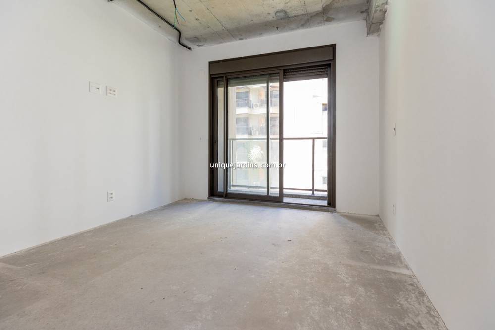 Apartamento à venda na Rua Clodomiro AmazonasVila Nova Conceição - 999-apartamento-vila-nova-conceicao-sao-paulo-133011-2.jpg