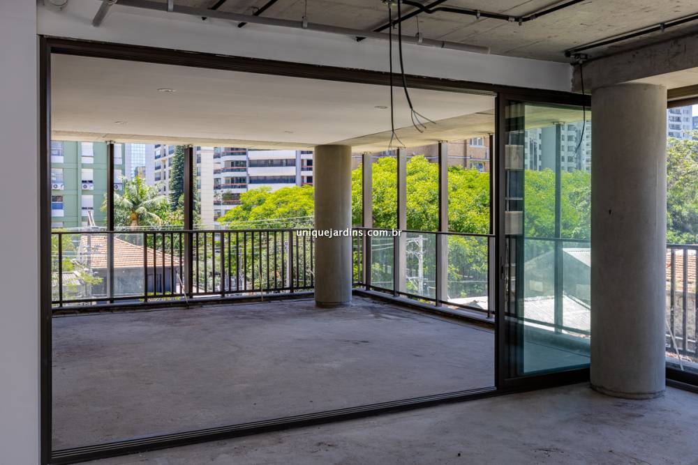 Apartamento à venda na Rua Clodomiro AmazonasVila Nova Conceição - 999-apartamento-vila-nova-conceicao-sao-paulo-133012-5.jpg