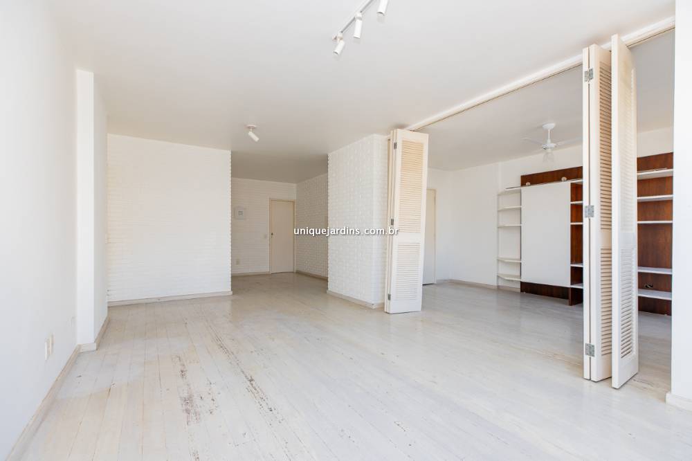 Apartamento à venda na Rua Manuel GuedesItaim Bibi - 999-apartamento-itaim-bibi-sao-paulo-151553-7.jpg