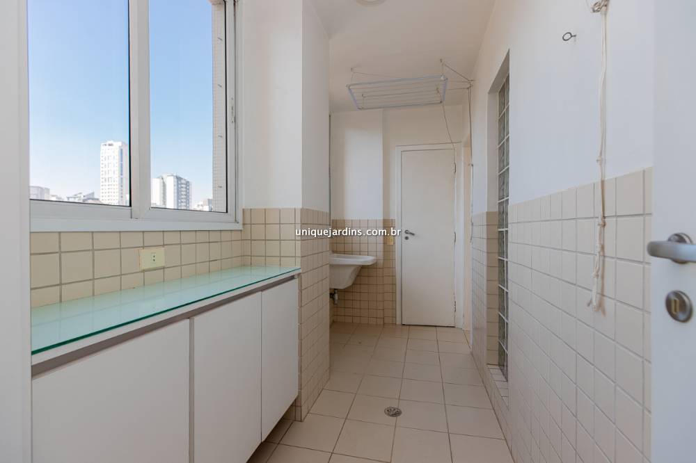 Apartamento à venda na Rua Manuel GuedesItaim Bibi - apartamento-itaim-bibi-sao-paulo-151529-11.jpg