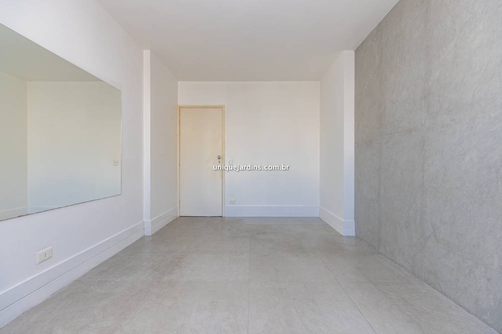 Apartamento à venda na Rua Manuel GuedesItaim Bibi - apartamento-itaim-bibi-sao-paulo-151529-14.jpg