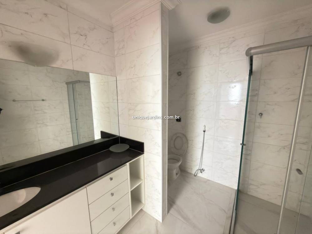 Apartamento à venda na Avenida Nove de JulhoItaim Bibi - 999-apartamento-itaim-bibi-sao-paulo-103042-1.jpg