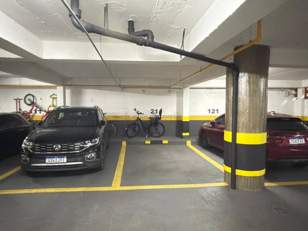Apartamento à venda na Avenida Nove de JulhoItaim Bibi - 999-apartamento-itaim-bibi-sao-paulo-103111-13.jpg