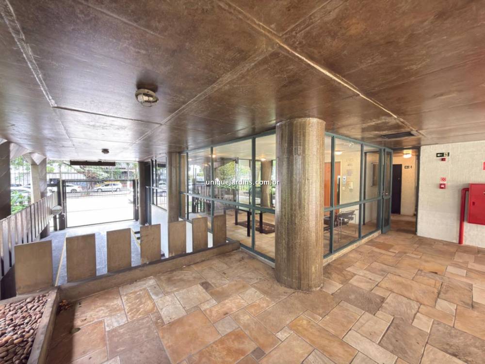Apartamento à venda na Avenida Nove de JulhoItaim Bibi - 999-apartamento-itaim-bibi-sao-paulo-103111-8.jpg