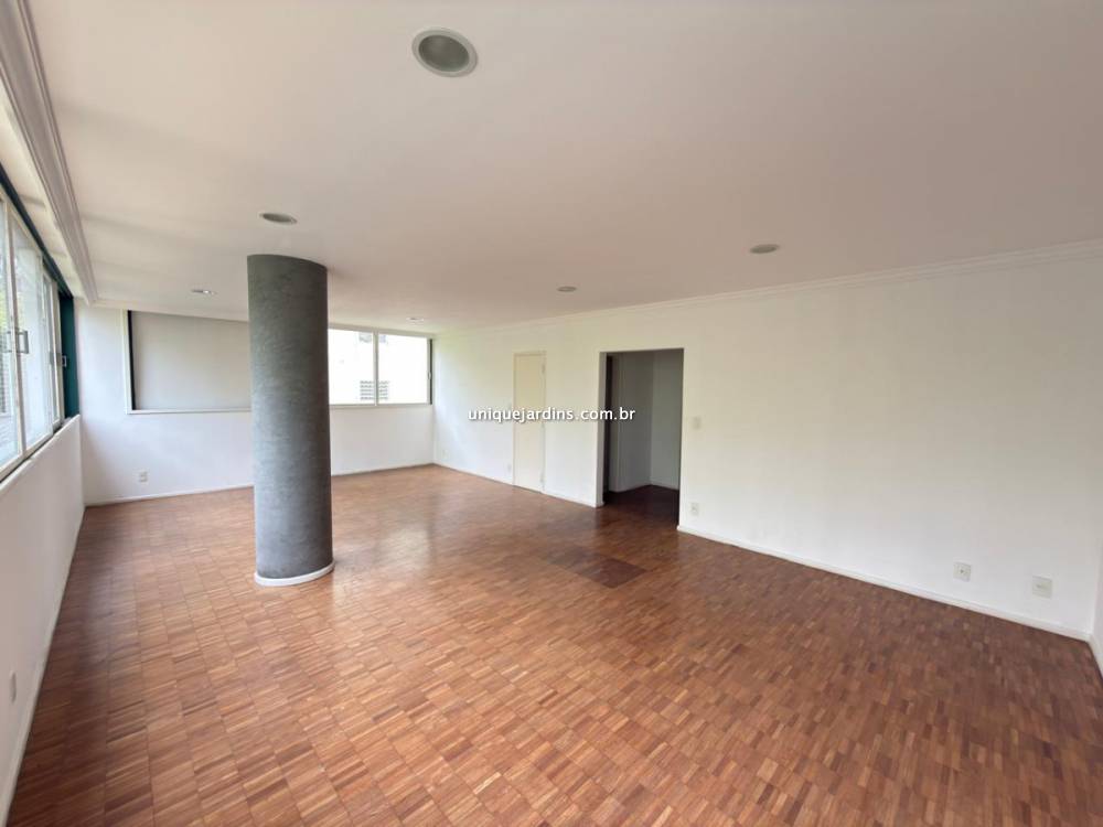 Apartamento à venda na Avenida Nove de JulhoItaim Bibi - apartamento-itaim-bibi-sao-paulo-103007-4.jpg