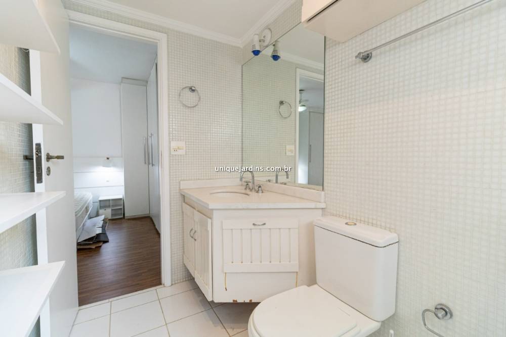Apartamento à venda na Rua Jesuíno ArrudaItaim Bibi - 999-apartamento-itaim-bibi-sao-paulo-155652-3.jpg