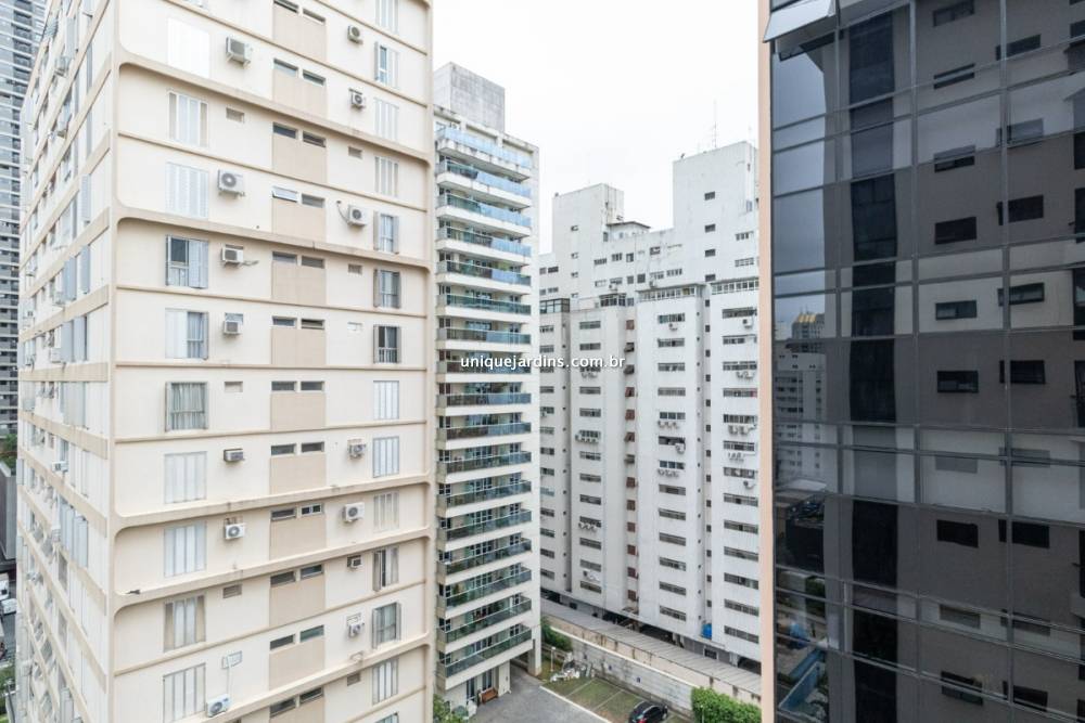 Apartamento à venda na Rua Jesuíno ArrudaItaim Bibi - apartamento-itaim-bibi-sao-paulo-155536-3.jpg
