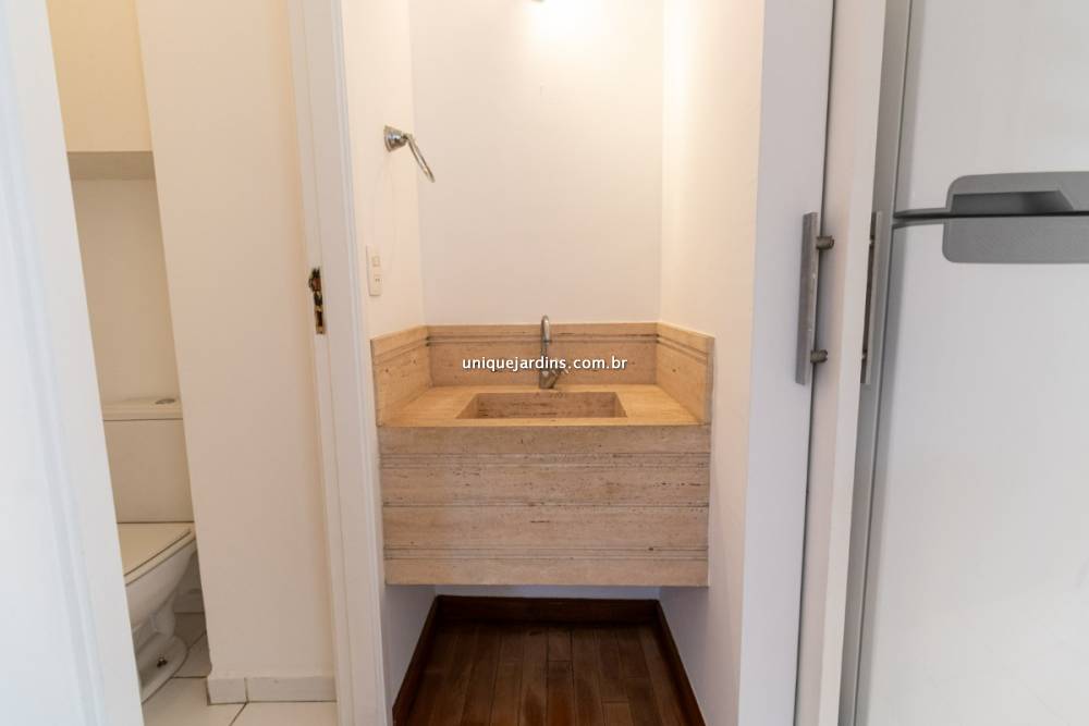 Apartamento à venda na Rua Jesuíno ArrudaItaim Bibi - apartamento-itaim-bibi-sao-paulo-155536-5.jpg