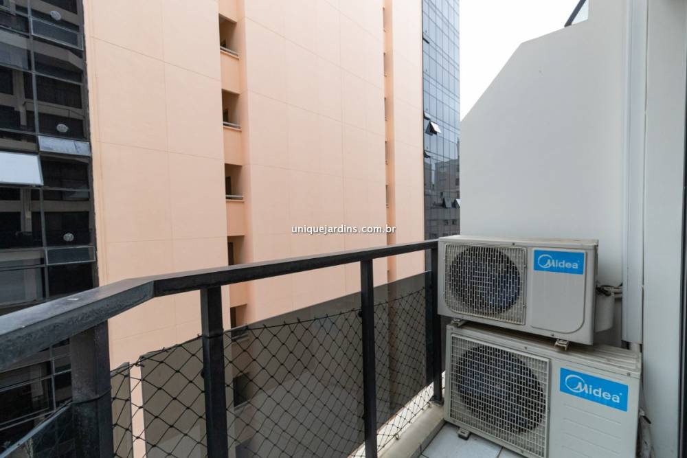 Apartamento à venda na Rua Jesuíno ArrudaItaim Bibi - apartamento-itaim-bibi-sao-paulo-155536-7.jpg
