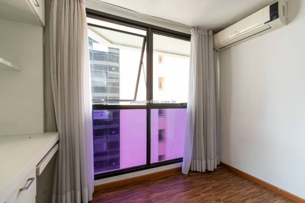 Apartamento à venda na Rua Jesuíno ArrudaItaim Bibi - apartamento-itaim-bibi-sao-paulo-155538-18.jpg