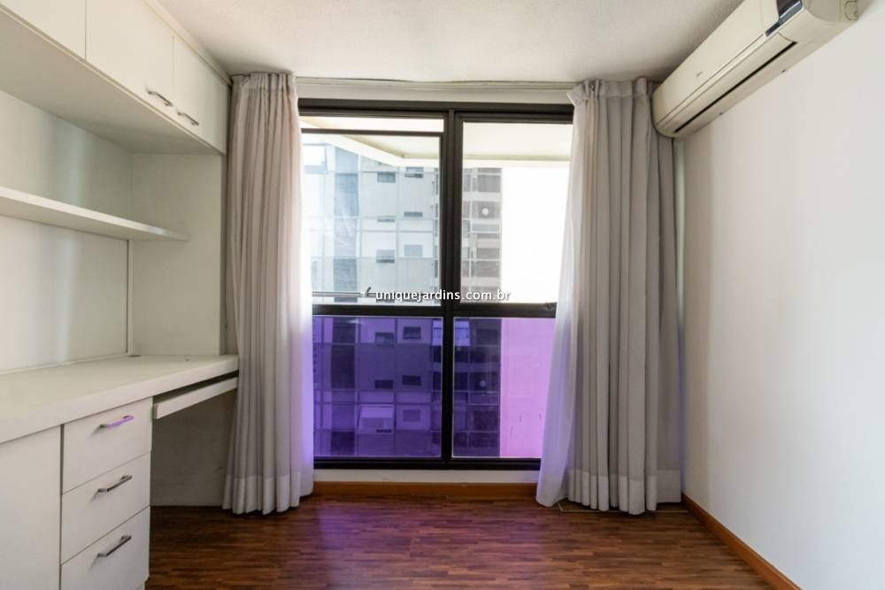 Apartamento à venda na Rua Jesuíno ArrudaItaim Bibi - apartamento-itaim-bibi-sao-paulo-155538-19.jpg