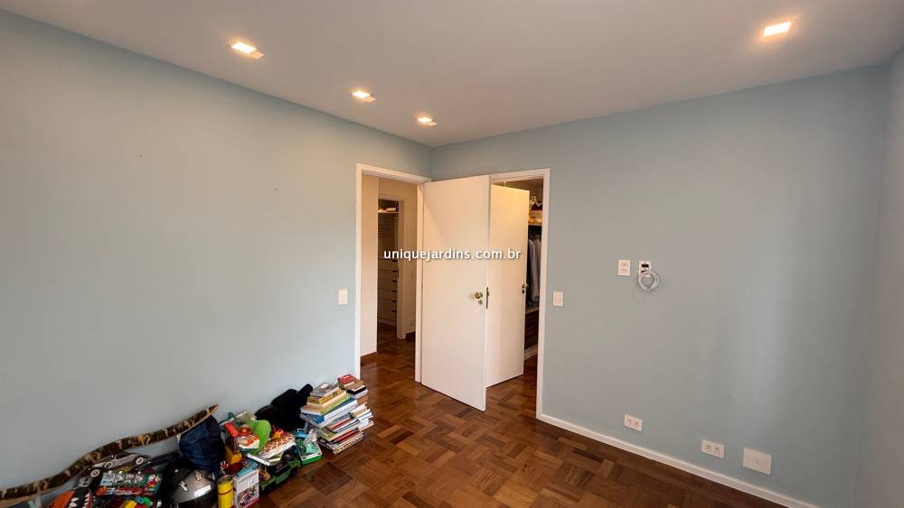 Apartamento à venda na Rua TabapuãItaim Bibi - 999-apartamento-itaim-bibi-sao-paulo-174551-8.jpg