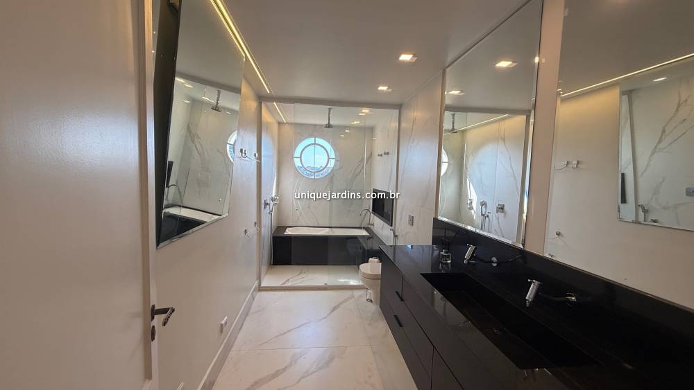 Apartamento à venda na Rua TabapuãItaim Bibi - 999-apartamento-itaim-bibi-sao-paulo-174553-18.jpg