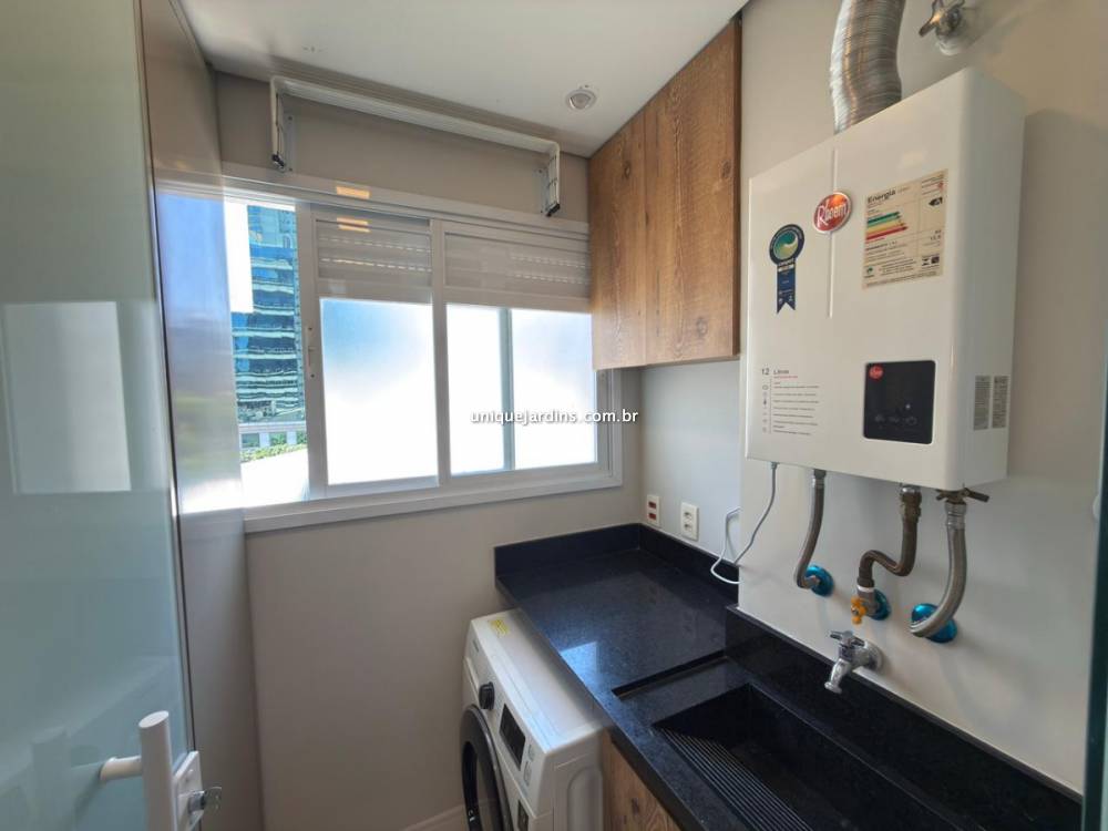 Apartamento à venda na Avenida Presidente Juscelino KubitschekItaim Bibi - 999-apartamento-itaim-bibi-sao-paulo-153247-13.jpg