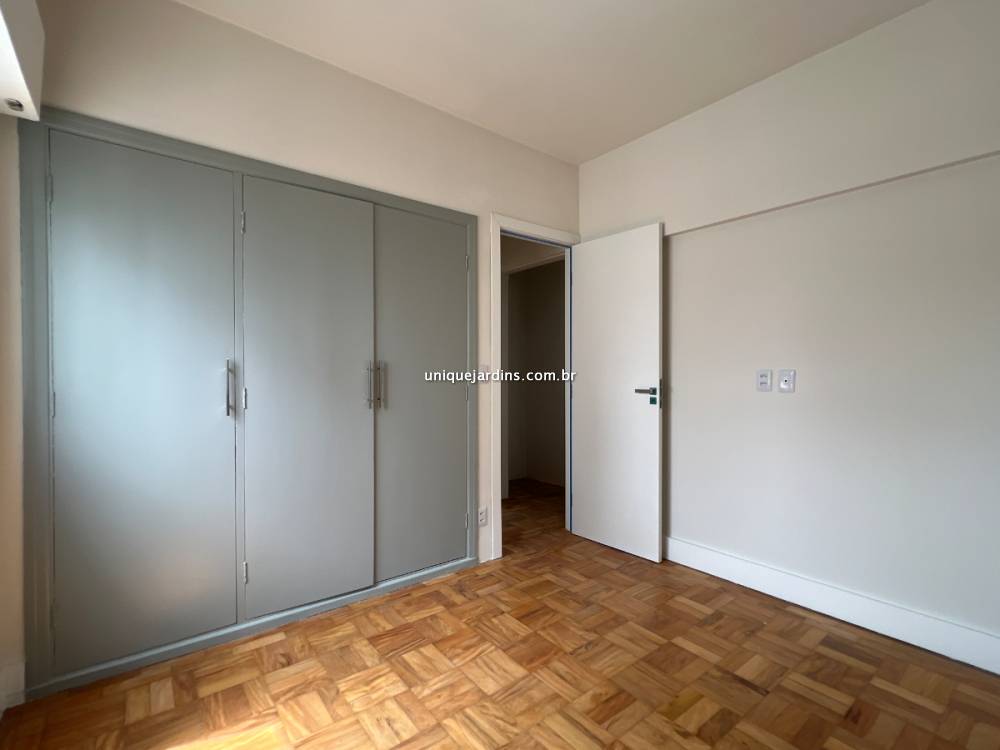 Apartamento à venda na Rua Doutor Eduardo de Souza AranhaVila Olímpia - 999-apartamento-vila-olimpia-sao-paulo-082617-2.jpg