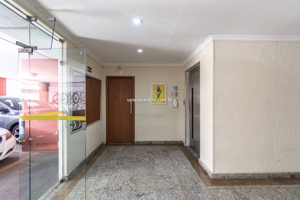 Apartamento à venda na Rua Doutor Eduardo de Souza AranhaVila Olímpia - 999-apartamento-vila-olimpia-sao-paulo-082640-0.jpg