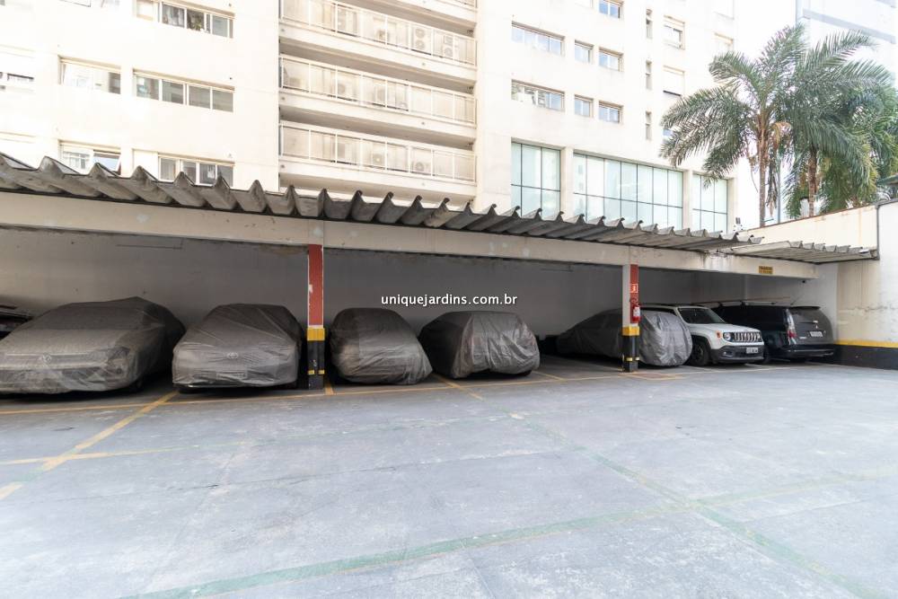 Apartamento à venda na Rua Doutor Eduardo de Souza AranhaVila Olímpia - 999-apartamento-vila-olimpia-sao-paulo-082642-10.jpg