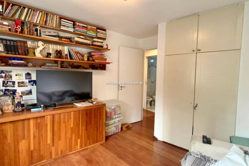 Apartamento à venda na Rua Professor Artur RamosJardim Europa - apartamento-jardim-europa-sao-paulo-103227-13.jpg