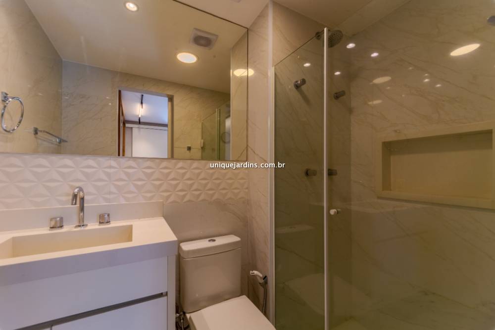 Apartamento à venda na Avenida Presidente Juscelino KubitschekItaim Bibi - 999-apartamento-itaim-bibi-sao-paulo-113723-2.jpg
