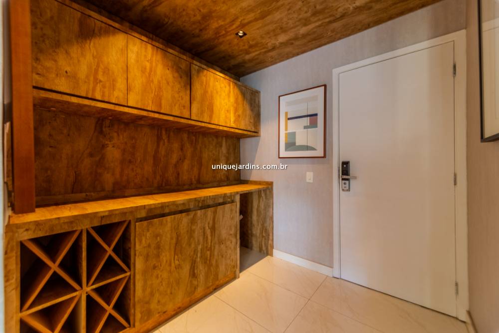Apartamento à venda na Avenida Presidente Juscelino KubitschekItaim Bibi - apartamento-itaim-bibi-sao-paulo-113712-15.jpg