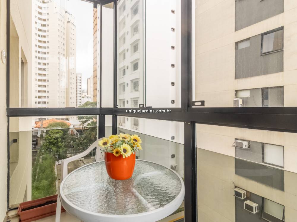 Apartamento à venda na Rua Doutor Alceu de Campos RodriguesVila Nova Conceição - 999-apartamento-vila-nova-conceicao-sao-paulo-145955-3.jpg