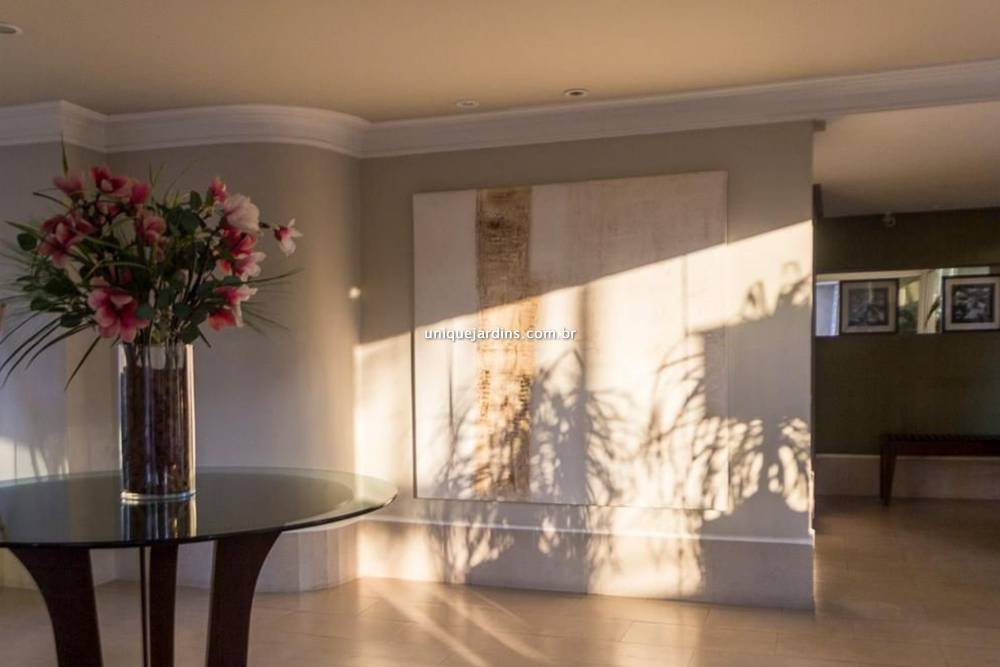 Apartamento à venda na Rua Doutor Alceu de Campos RodriguesVila Nova Conceição - 999-apartamento-vila-nova-conceicao-sao-paulo-152945-0.jpg