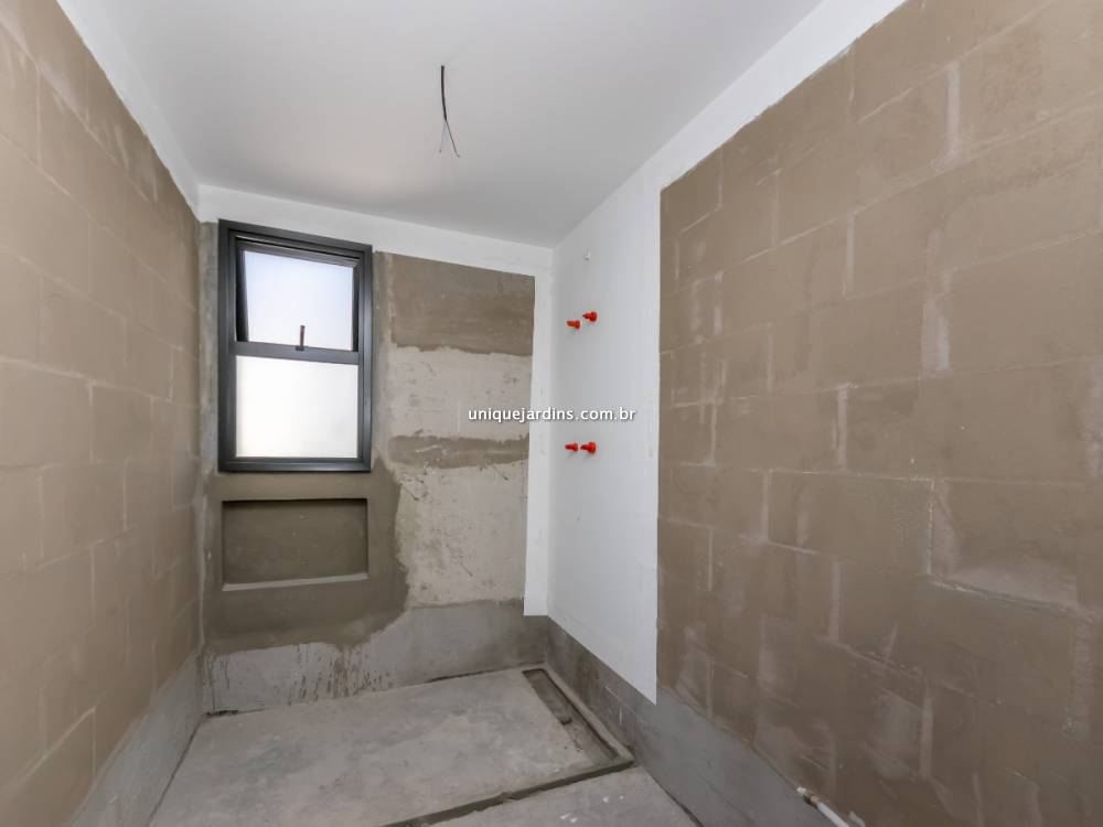 Apartamento à venda na Rua Doutor Fadlo HaidarVila Olímpia - 999-apartamento-vila-olimpia-sao-paulo-114523-0.jpg