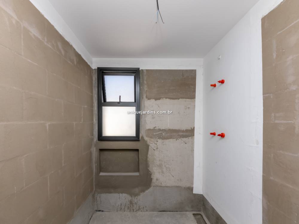 Apartamento à venda na Rua Doutor Fadlo HaidarVila Olímpia - 999-apartamento-vila-olimpia-sao-paulo-114524-1.jpg