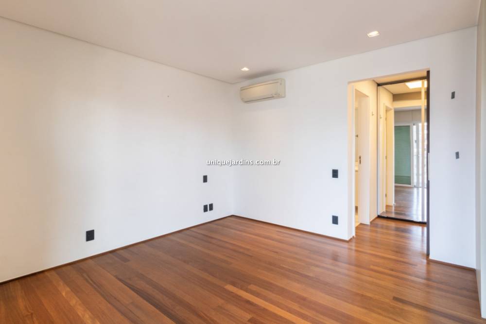 Apartamento à venda na Rua Nova CidadeVila Olímpia - apartamento-vila-olimpia-sao-paulo-140920-1.jpg