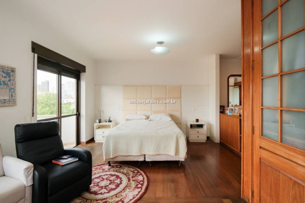 Apartamento à venda na Rua LiviVila Madalena - 999-apartamento-vila-madalena-sao-paulo-100515-2.jpg