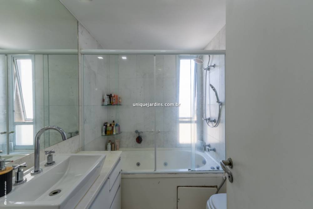 Apartamento à venda na Rua Volta RedondaCampo Belo - 999-apartamento-campo-belo-sao-paulo-121355-8.jpg