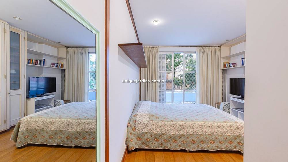 Apartamento à venda na Rua MaranhãoHigienópolis - 999-apartamento-higienopolis-sao-paulo-141646-1.jpg