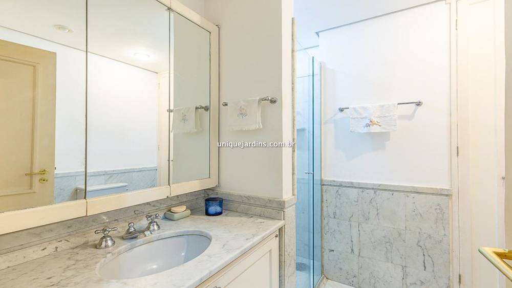 Apartamento à venda na Rua MaranhãoHigienópolis - 999-apartamento-higienopolis-sao-paulo-141647-6.jpg