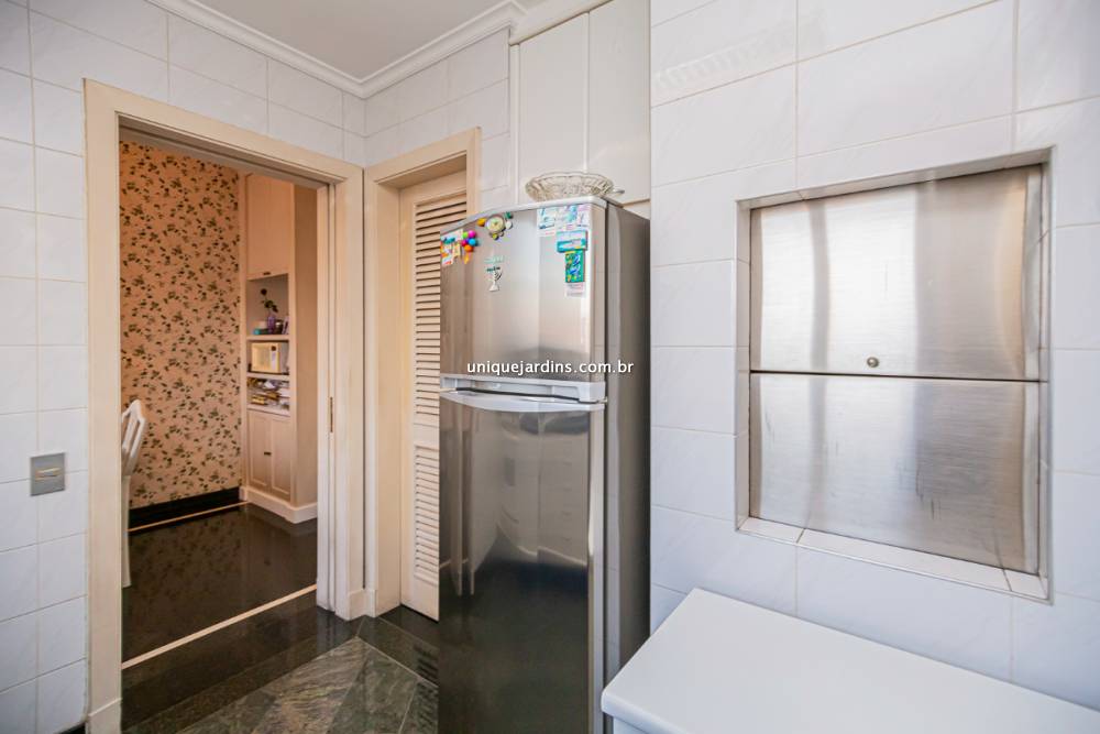 Cobertura Duplex à venda na Rua Doutor Brasílio MachadoHigienópolis - 999-apartamento-higienopolis-sao-paulo-100453-7.jpg