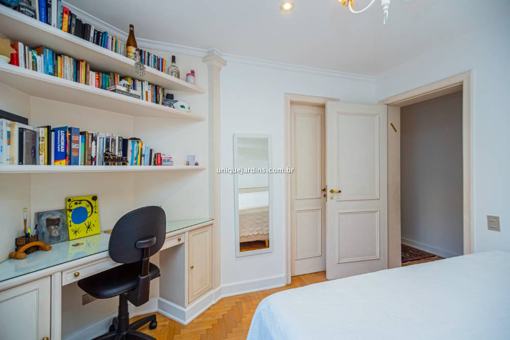 Cobertura Duplex à venda na Rua Doutor Brasílio MachadoHigienópolis - 999-apartamento-higienopolis-sao-paulo-100852-5.jpg