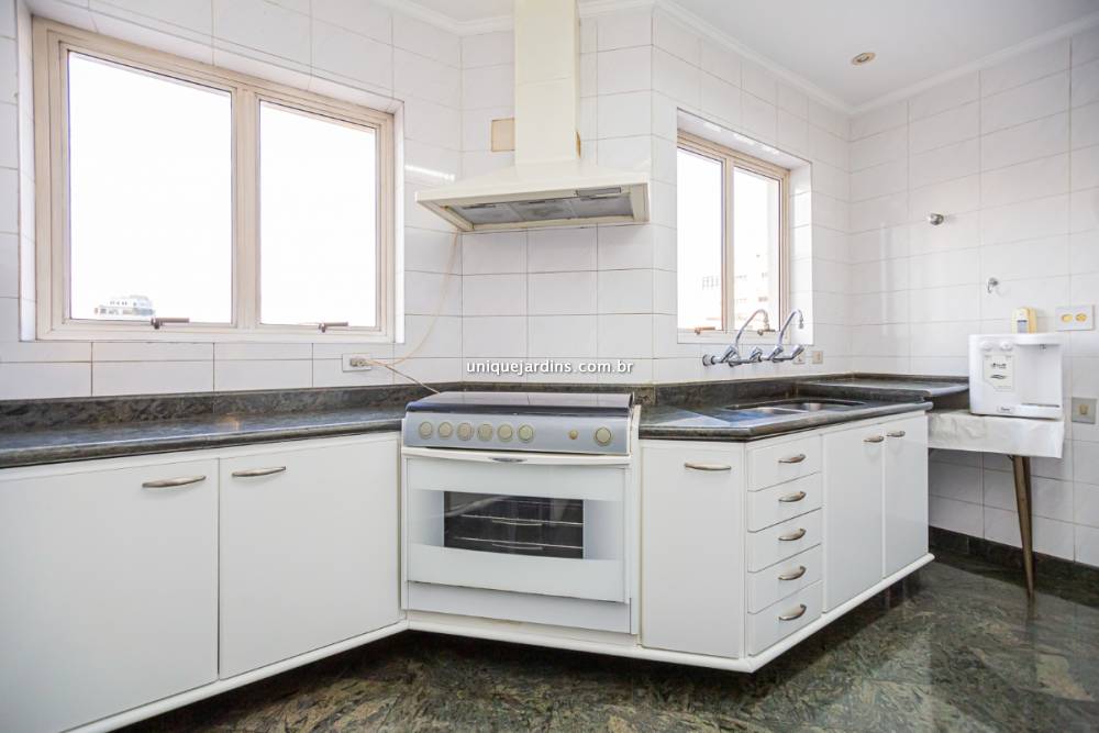 Cobertura Duplex à venda na Rua Doutor Brasílio MachadoHigienópolis - 999-apartamento-higienopolis-sao-paulo-101010-3.jpg