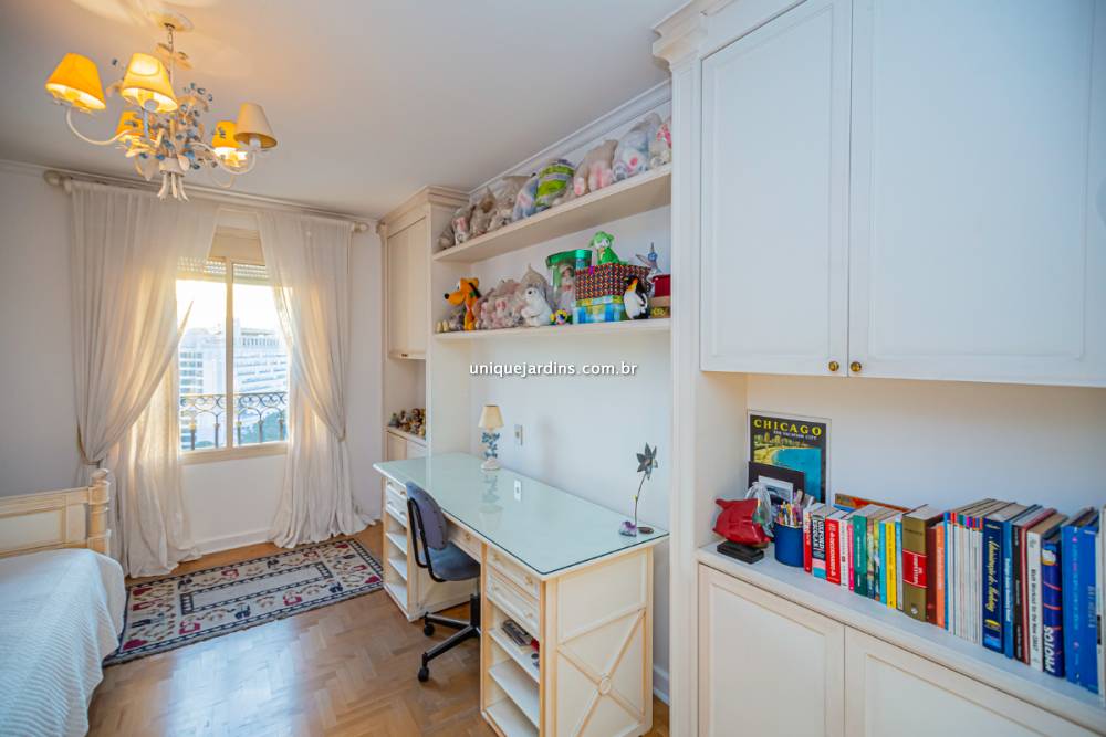 Cobertura Duplex à venda na Rua Doutor Brasílio MachadoHigienópolis - 999-apartamento-higienopolis-sao-paulo-101155-2.jpg