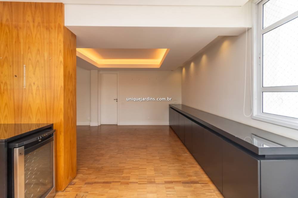 Apartamento à venda na Alameda TietêJardim América - 999-apartamento-jardim-america-sao-paulo-110114-3.jpg