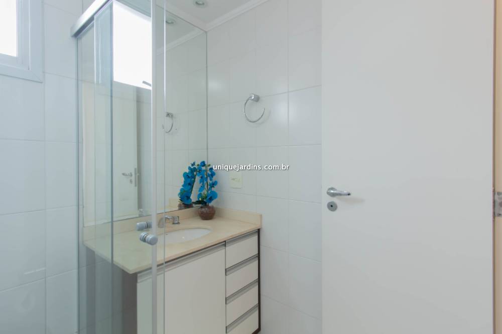 Apartamento à venda na Alameda dos ArapanésMoema - 999-apartamento-moema-sao-paulo-113912-0.jpg