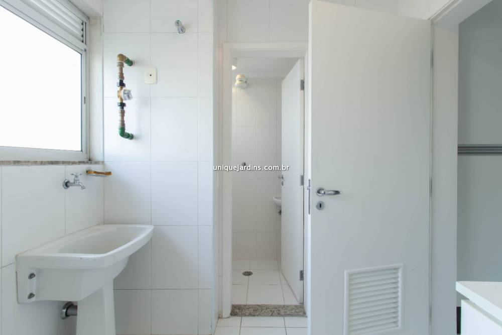 Apartamento à venda na Alameda dos ArapanésMoema - 999-apartamento-moema-sao-paulo-113915-16.jpg